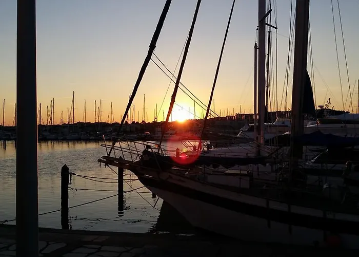 La Voile D' Or Seul Hotel Sur Le Port